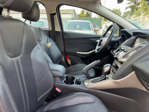 2012 Ford Focus SEL