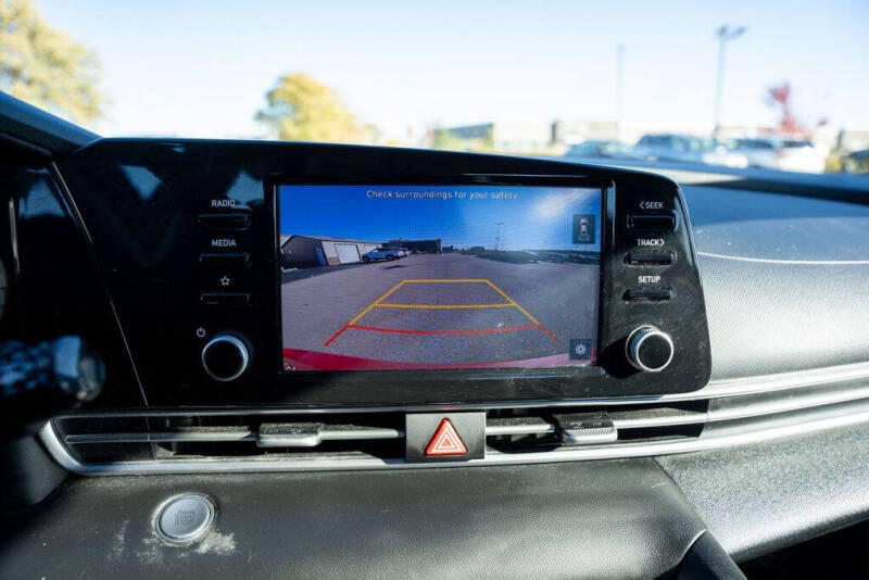 2022 Hyundai Elantra