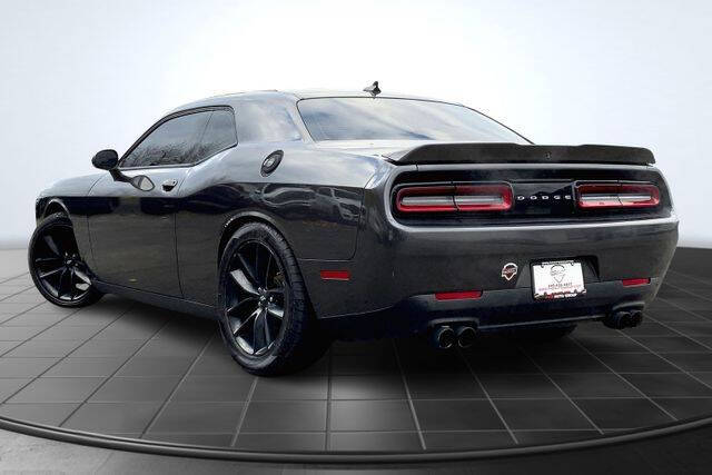 2015 Dodge Challenger R/T Plus
