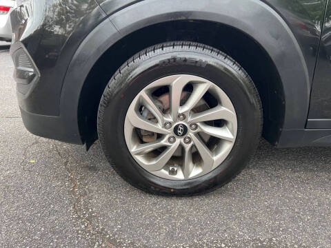 2018 Hyundai Tucson SE