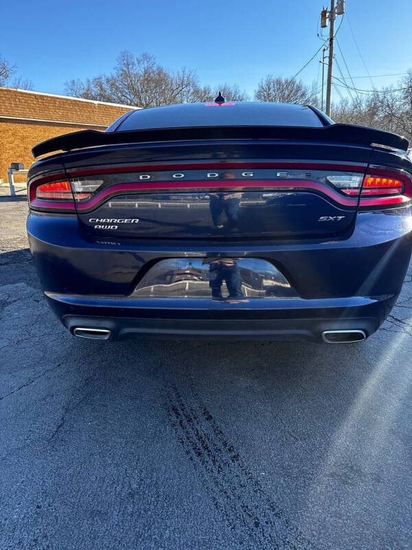 2017 Dodge Charger SXT