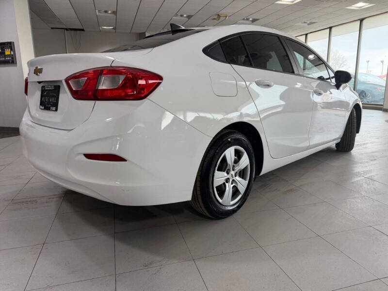 2017 Chevrolet Cruze LS Auto