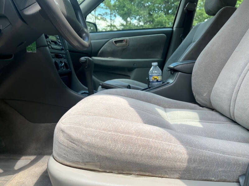 1999 Toyota Camry LE
