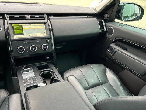 2019 Land Rover Discovery SE