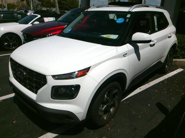 2025 Hyundai Venue SEL