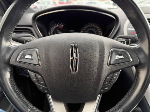 2017 Lincoln MKC Select