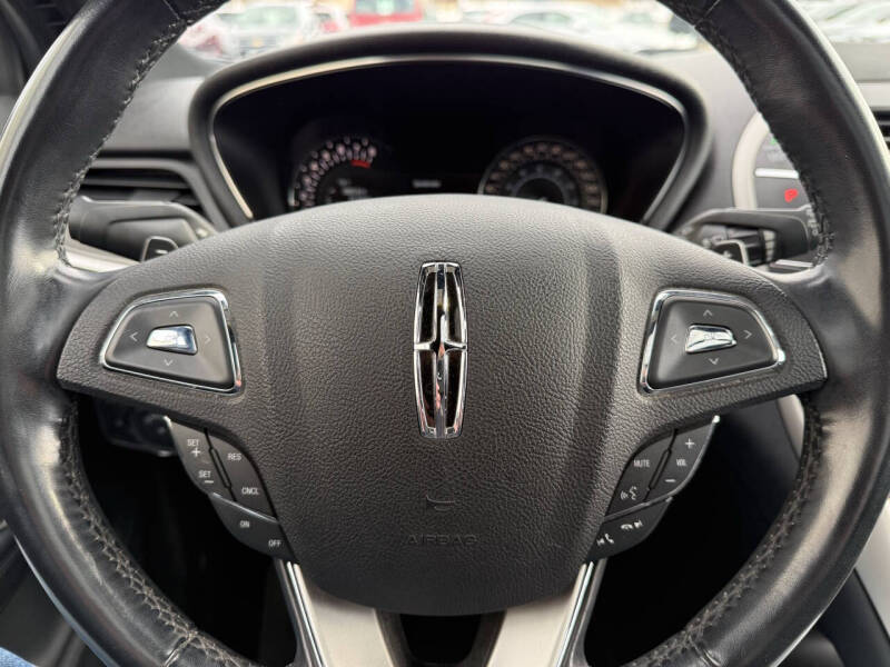 2017 Lincoln MKC Select