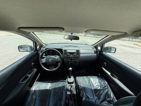 2012 Nissan Versa 1.8 S