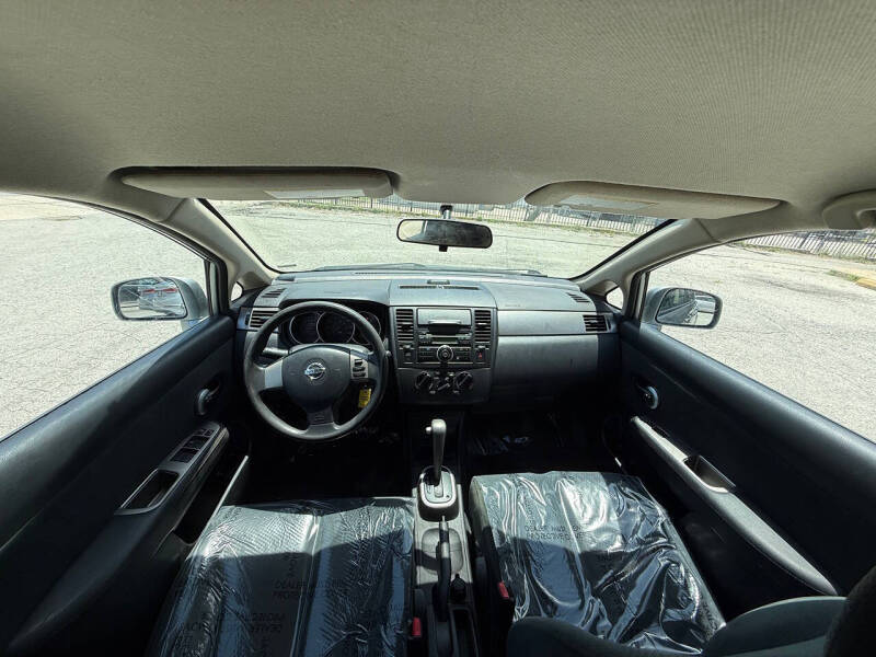 2012 Nissan Versa 1.8 S