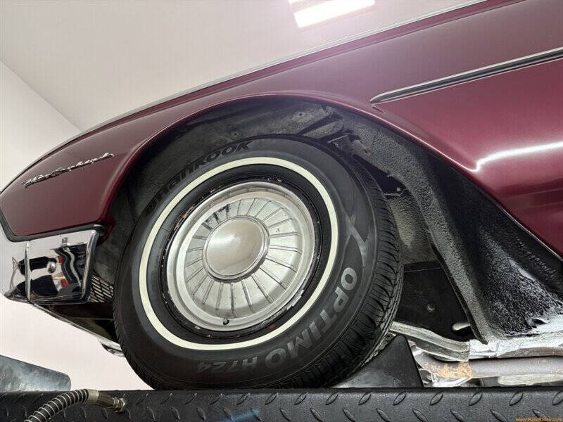 1961 Ford Thunderbird