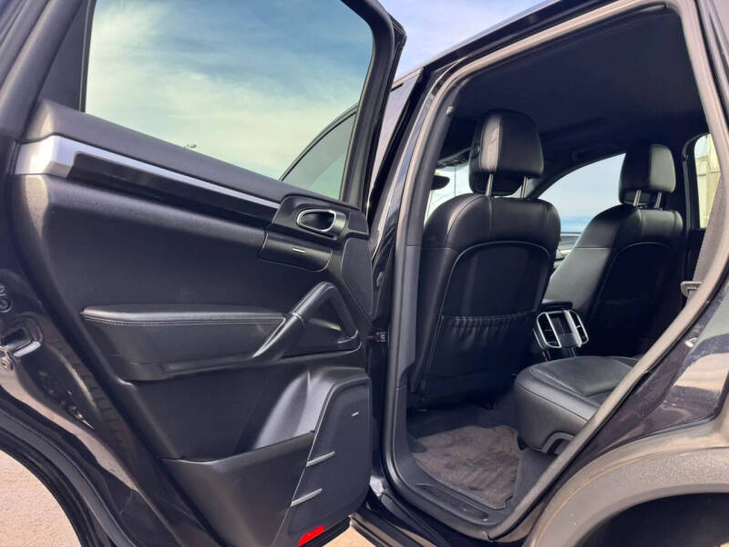 2014 Porsche Cayenne S