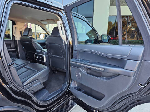 2022 Ford Expedition XLT