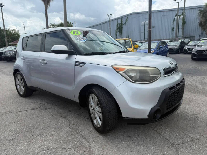 2015 Kia Soul +