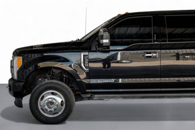 2019 Ford F-350 Super Duty Platinum