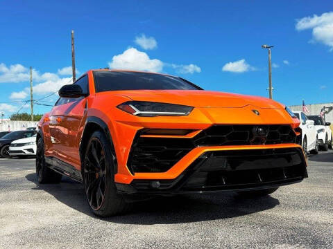 2022 Lamborghini Urus