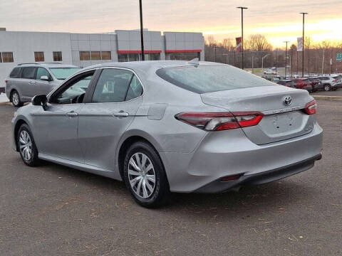 2021 Toyota Camry Hybrid LE
