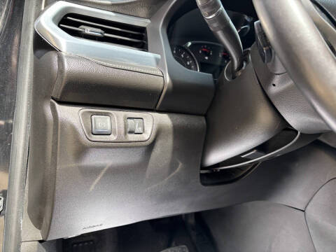 2017 GMC Acadia SLT-1