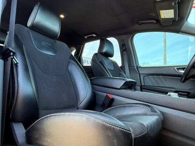 2023 Ford Edge ST
