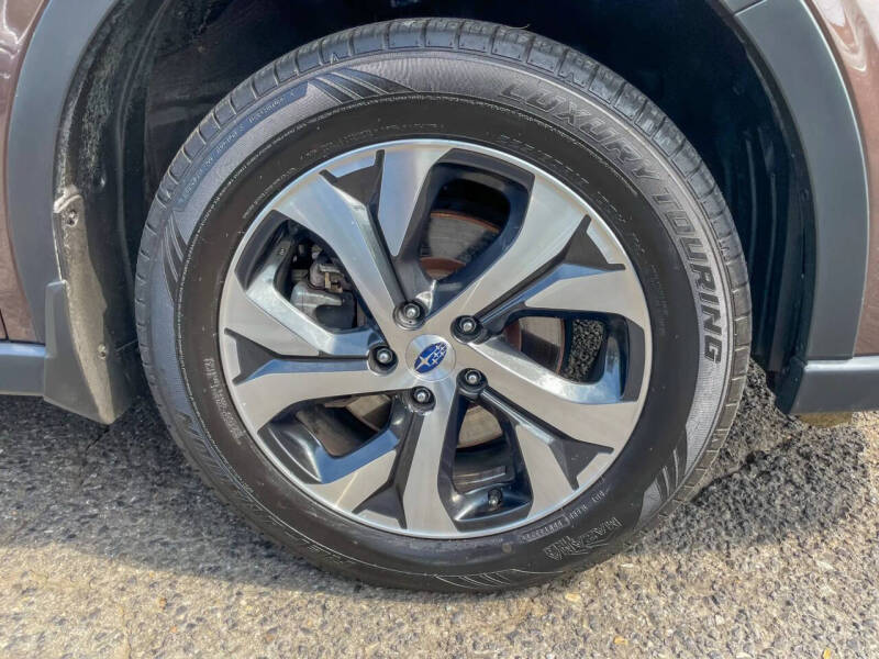 2020 Subaru Outback Touring