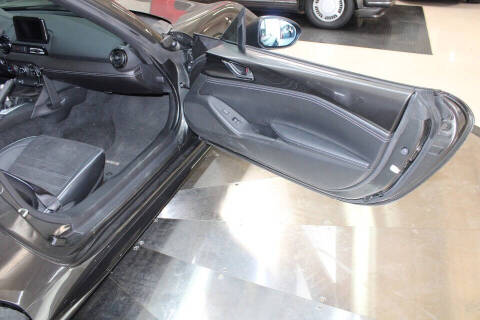 2021 Mazda MX-5 Miata RF Club