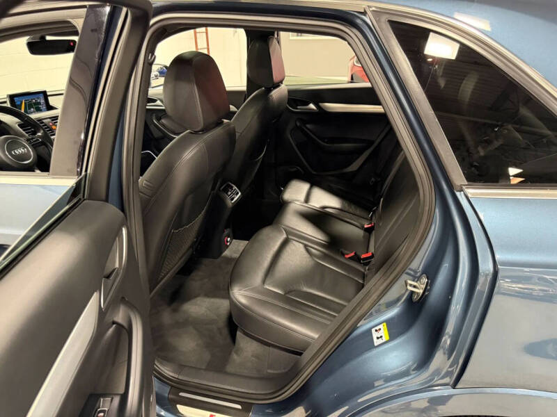 2017 Audi Q3 2.0T quattro Prestige
