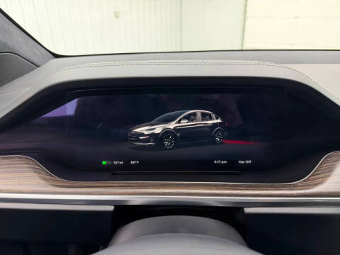 2023 Tesla Model X Standard Range