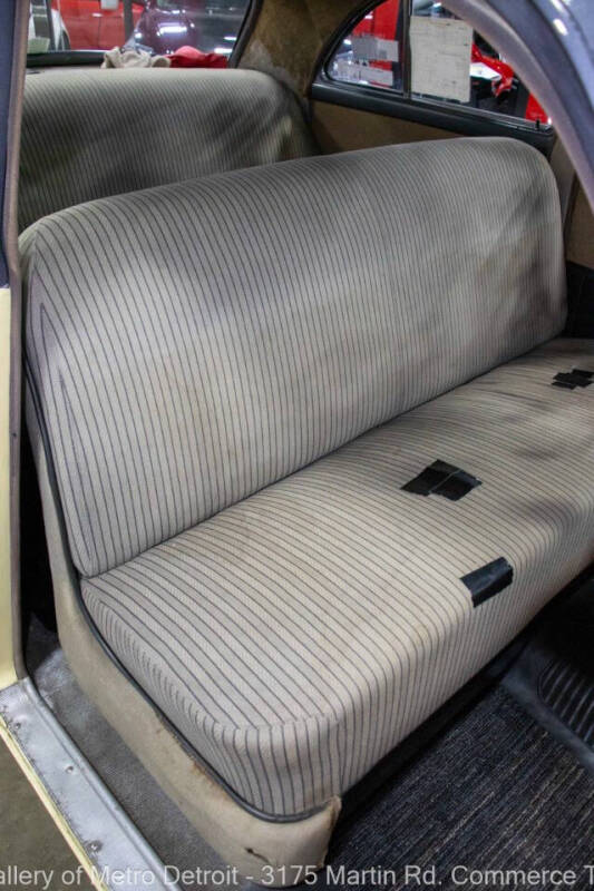 1951 Packard 200 Deluxe