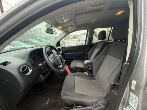 2016 Jeep Compass Sport