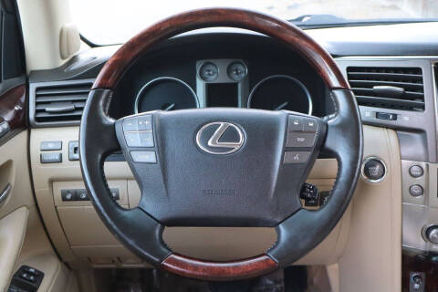 2011 Lexus LX 570