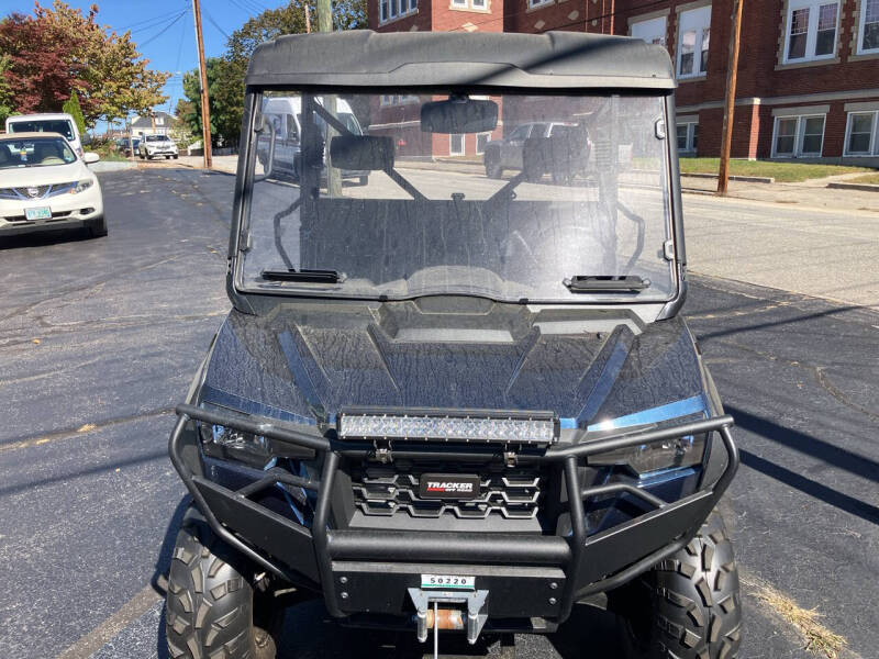 2023 Tracker 800 SX LE EPS