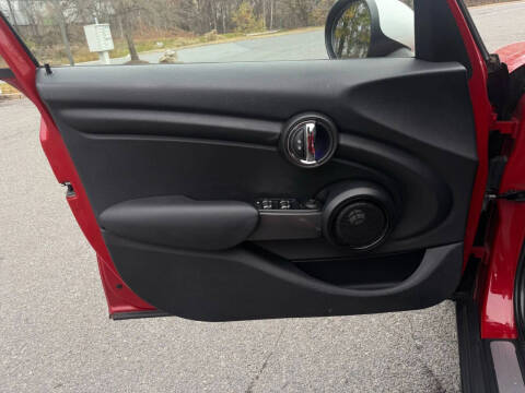 2016 MINI Hardtop 4 Door Cooper