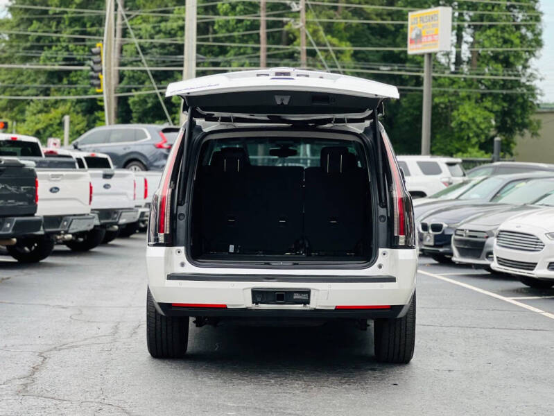 2017 Cadillac Escalade ESV Standard