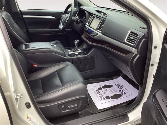 2017 Toyota Highlander Hybrid XLE