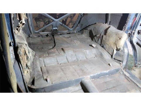 1937 Ford 4 door slant back