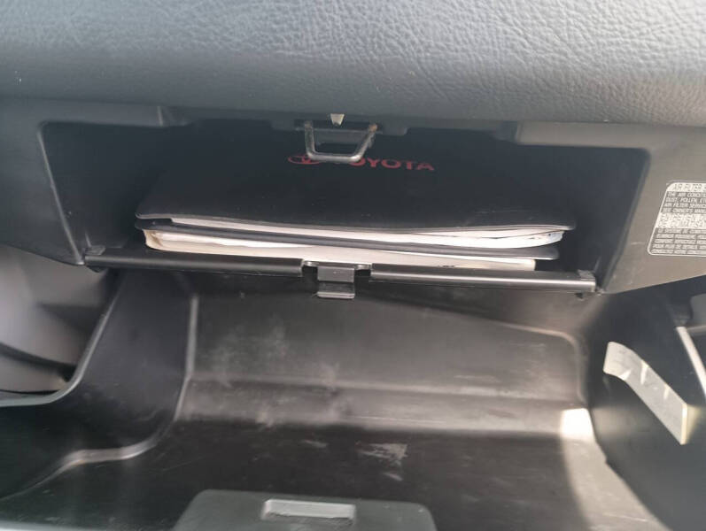 2004 Toyota 4Runner SR5