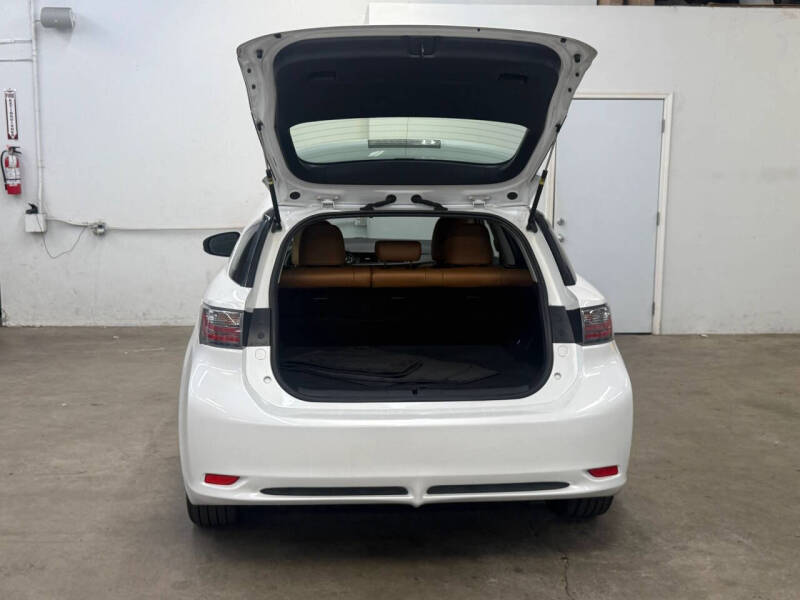 2013 Lexus CT 200h