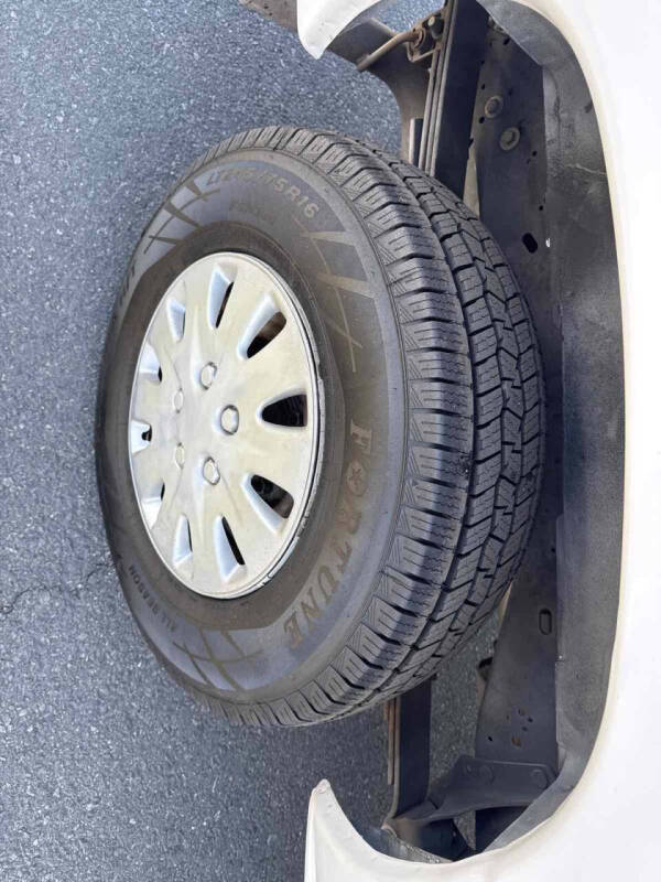 2010 Ford E-Series E-250