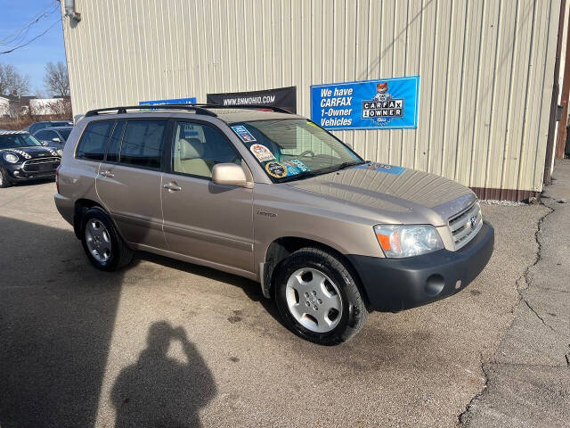 2004 Toyota Highlander for sale at BNM AUTO GROUP in GIRARD, OH