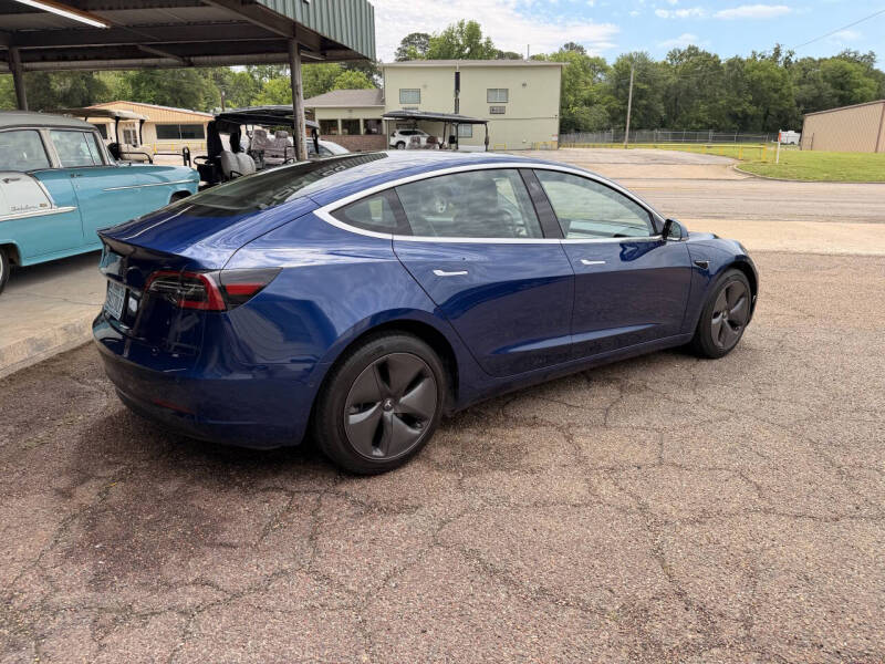 2019 Tesla Model 3 Mid Range