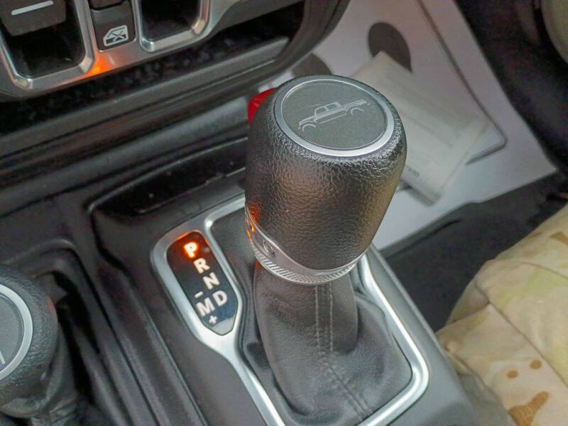 2020 Jeep Gladiator Sport