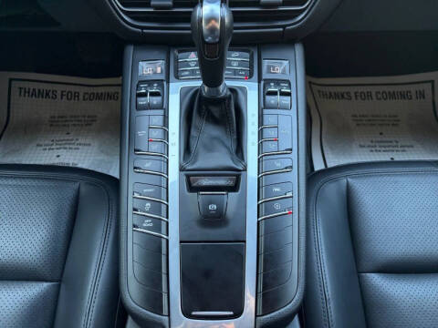 2021 Porsche Macan