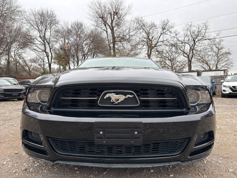 2014 Ford Mustang V6 Premium