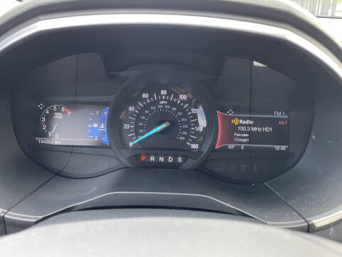 2017 Ford Edge Titanium