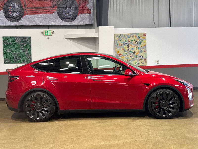 2023 Tesla Model Y Performance