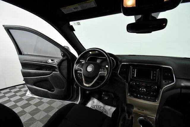 2017 Jeep Grand Cherokee Laredo