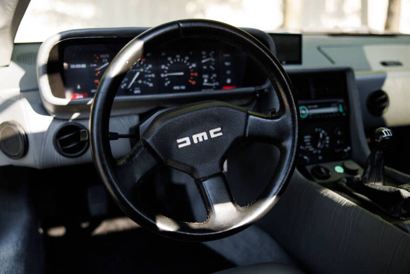 1981 DeLorean DMC-12