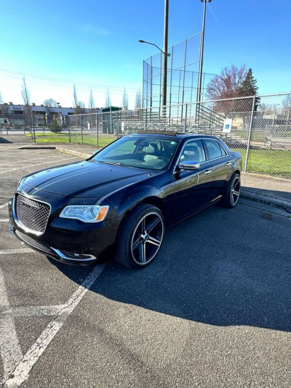 2018 Chrysler 300 for sale at iRyde Auto Sale, LLC. in Kent WA