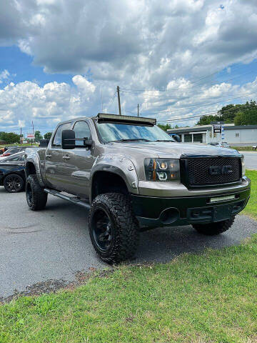 2013 GMC Sierra 1500 for sale at Noble Auto in Hickory NC