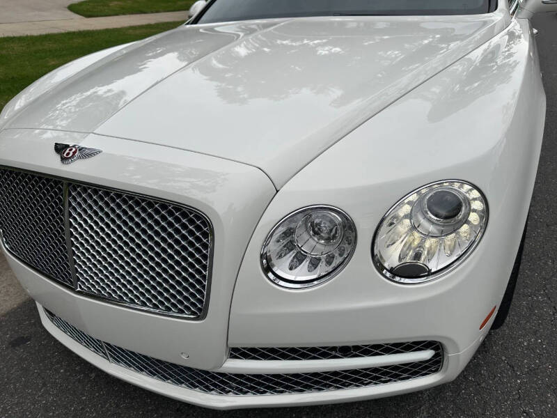 2018 Bentley Flying Spur V8