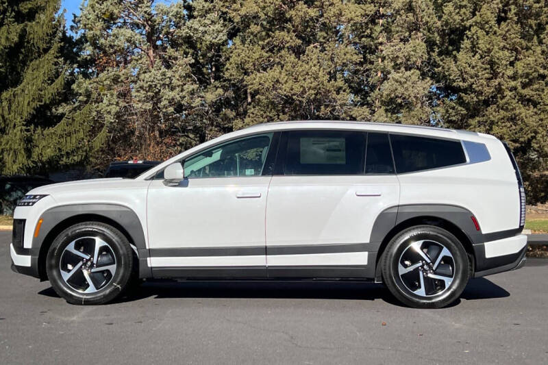 2026 Hyundai IONIQ 9 S